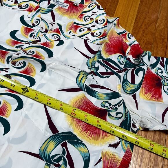 Sun Surf Vibrant Floral Reproduction Aloha Hawaiian Shirt Made in Japan Medium - Picture 4 of 11